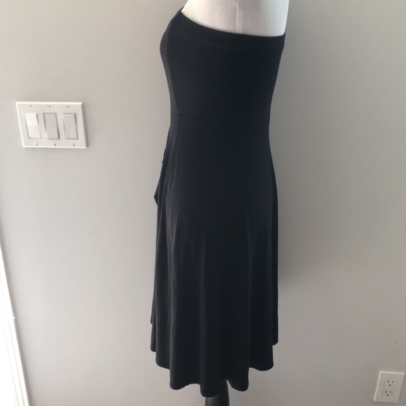 Ann Taylor Black Strapless Vertical Front Ruffle Dress size XS - Picture 6 of 12
